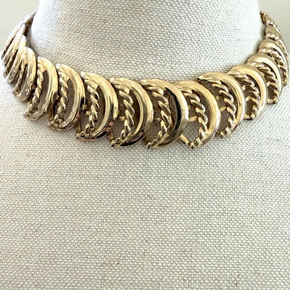 Vintage Gold Tone Link Statement Necklace